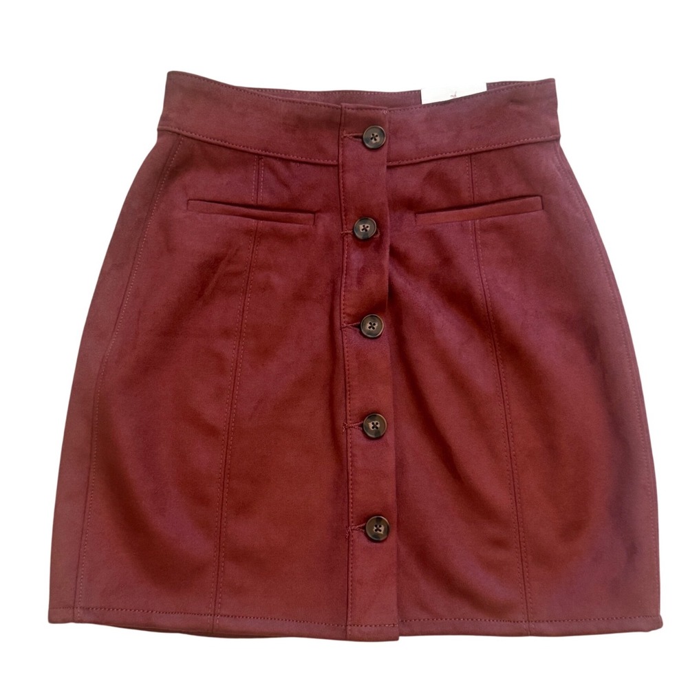 Maurices Button Front Skirt Womens 4 Burgundy NWOT Faux Suede Mini A-Line